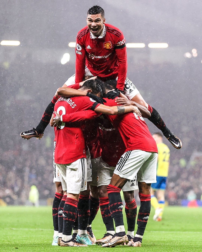 他们从巴黎 他们从巴黎