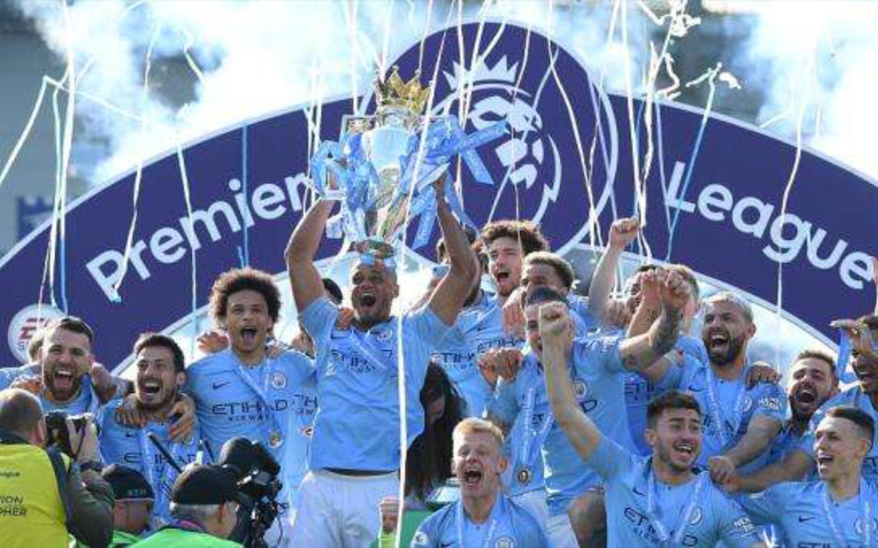 费兰的首次 费兰的首次